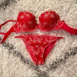 VS set 32B top M bottom. EUC